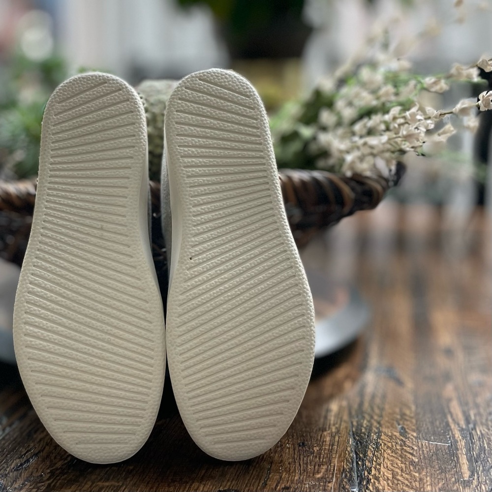 ALLBIRDS men’s tan wool loungers - Picture 6 of 12